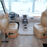 2017 Winnebago SUNSTAR LX 27N Class-A, 3-Slide-Outs, Full Paint, Low Miles-Thumbnail