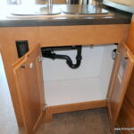 2017 Winnebago SUNSTAR LX 27N Class-A, 3-Slide-Outs, Full Paint, Low Miles-Thumbnail