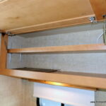 2017 Winnebago SUNSTAR LX 27N Class-A, 3-Slide-Outs, Full Paint, Low Miles-Thumbnail