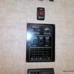 2017 Winnebago SUNSTAR LX 27N Class-A, 3-Slide-Outs, Full Paint, Low Miles-Thumbnail