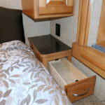 2017 Winnebago SUNSTAR LX 27N Class-A, 3-Slide-Outs, Full Paint, Low Miles-Thumbnail