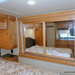 2017 Winnebago SUNSTAR LX 27N Class-A, 3-Slide-Outs, Full Paint, Low Miles-Thumbnail