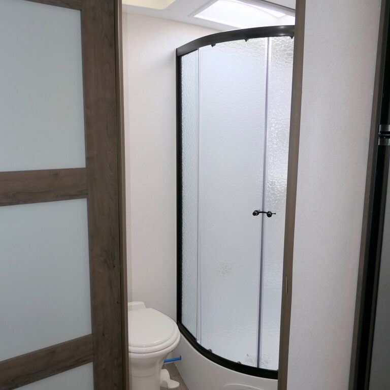 2019 PASSPORT GT 2210RBWE Travel Trailer, by Keystone, Slide-Out-Image