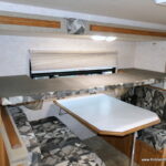 2003 Northwood ARCTIC FOX 990 Camper, Slide-Out, Generator!-Thumbnail