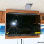 2004 SUN VOYAGER 8351MXG Class-A, By Gulf Stream, 2-Slide-Outs-Thumbnail