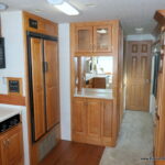 2004 SUN VOYAGER 8351MXG Class-A, By Gulf Stream, 2-Slide-Outs-Thumbnail