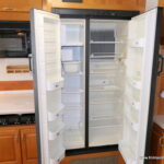 2004 SUN VOYAGER 8351MXG Class-A, By Gulf Stream, 2-Slide-Outs-Thumbnail