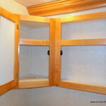 2004 SUN VOYAGER 8351MXG Class-A, By Gulf Stream, 2-Slide-Outs-Thumbnail