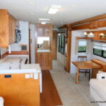 2004 SUN VOYAGER 8351MXG Class-A, By Gulf Stream, 2-Slide-Outs-Thumbnail