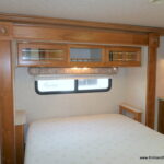 2004 SUN VOYAGER 8351MXG Class-A, By Gulf Stream, 2-Slide-Outs-Thumbnail