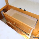 2004 SUN VOYAGER 8351MXG Class-A, By Gulf Stream, 2-Slide-Outs-Thumbnail