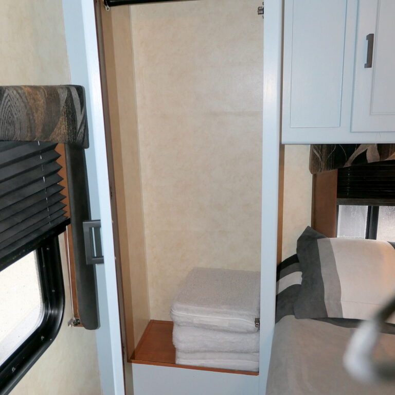 2012 Coachmen FREELANDER 28QB-LTD Class-C, Non-Slide, Sleeps-8-Image