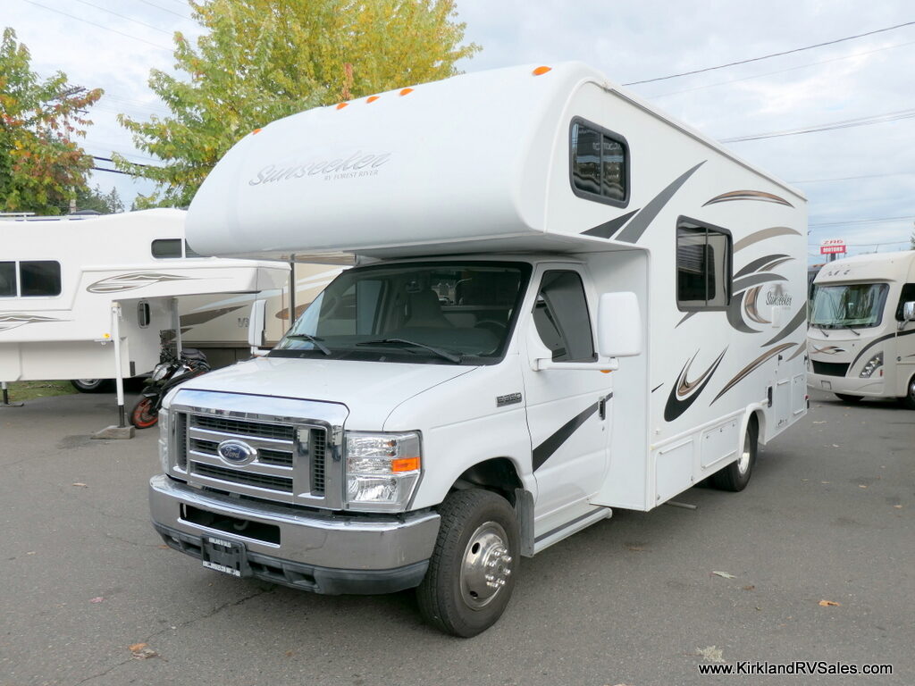 2014 Forest River SUNSEEKER 2300 Class-C, Non-Slide, Only 24′ Long!-Image