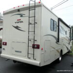 2015 Winnebago VISTA 31KE Class-A, Slide-Out, Solar, Great Storage!-Thumbnail