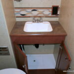 2015 Winnebago VISTA 31KE Class-A, Slide-Out, Solar, Great Storage!-Thumbnail