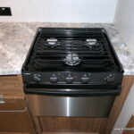 2018 Dutchmen ASPEN TRAIL 2390RKS Travel Trailer, Slide-Out, Like New!-Thumbnail