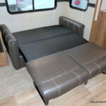 2018 Dutchmen ASPEN TRAIL 2390RKS Travel Trailer, Slide-Out, Like New!-Thumbnail