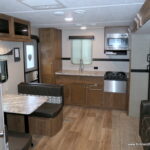 2018 Dutchmen ASPEN TRAIL 2390RKS Travel Trailer, Slide-Out, Like New!-Thumbnail