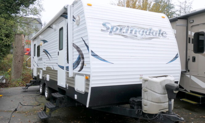 2012 Keystone SPRINGDALE 266RLSSRWE Travel Trailer, Slide-Out, Clean!-Image