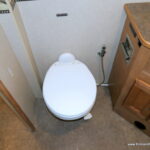 2014 Winnebago VISTA 27N Class-A, 3-Slide-Outs, Low Miles!-Thumbnail