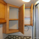 2014 Winnebago VISTA 27N Class-A, 3-Slide-Outs, Low Miles!-Thumbnail