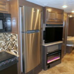 2017 Thor WINDSPORT 35M Class-A, 1-1/2 Bath, Dual AC’s, 2-Slide-Outs-Thumbnail