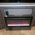 2017 Thor WINDSPORT 35M Class-A, 1-1/2 Bath, Dual AC’s, 2-Slide-Outs-Thumbnail