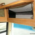 2007 JOURNEY 36G Bus by Winnebago, CAT-350HP, Full-Paint, 2-Slide-Outs-Thumbnail