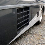 2007 JOURNEY 36G Bus by Winnebago, CAT-350HP, Full-Paint, 2-Slide-Outs-Thumbnail