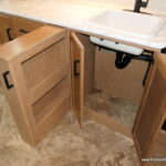 2015 ACE 30.1 Class-A by Thor Motor Coach, 2-Slide-Outs, Low Miles!-Thumbnail