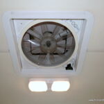 2015 ACE 30.1 Class-A by Thor Motor Coach, 2-Slide-Outs, Low Miles!-Thumbnail