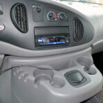 2000 Four Winds CHATEAU Sport 28A Class-C, By Thor, Non-Slide, Sleeps-8-Thumbnail