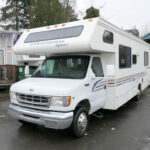 2000 Four Winds CHATEAU Sport 28A Class-C, By Thor, Non-Slide, Sleeps-8-Thumbnail
