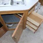 2000 Four Winds CHATEAU Sport 28A Class-C, By Thor, Non-Slide, Sleeps-8-Thumbnail