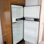 2000 Four Winds CHATEAU Sport 28A Class-C, By Thor, Non-Slide, Sleeps-8-Thumbnail