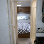 2000 Four Winds CHATEAU Sport 28A Class-C, By Thor, Non-Slide, Sleeps-8-Thumbnail