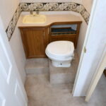 2000 Four Winds CHATEAU Sport 28A Class-C, By Thor, Non-Slide, Sleeps-8-Thumbnail