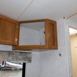 2000 Four Winds CHATEAU Sport 28A Class-C, By Thor, Non-Slide, Sleeps-8-Thumbnail