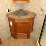 2008 Gulf Stream INDEPENDENCE 8367 Class-A, 3-Slide-Outs, Low Miles!-Thumbnail