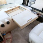 2014 Itasca SUNCRUISER 38Q Class-A, By Winnebago, 3-Slides, Full Paint, Solar!-Thumbnail