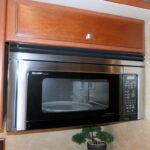 2014 Itasca SUNCRUISER 38Q Class-A, By Winnebago, 3-Slides, Full Paint, Solar!-Thumbnail