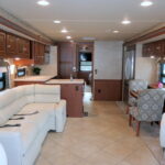 2014 Itasca SUNCRUISER 38Q Class-A, By Winnebago, 3-Slides, Full Paint, Solar!-Thumbnail