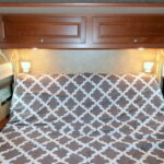 2014 Itasca SUNCRUISER 38Q Class-A, By Winnebago, 3-Slides, Full Paint, Solar!-Thumbnail