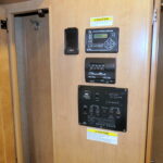 2016 Thor CHATEAU 31E Class-C, Sleeps-10, Bunks, Automatic Jacks-Thumbnail