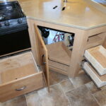 2016 Thor CHATEAU 31E Class-C, Sleeps-10, Bunks, Automatic Jacks-Thumbnail