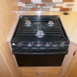 2016 Thor CHATEAU 31E Class-C, Sleeps-10, Bunks, Automatic Jacks-Thumbnail