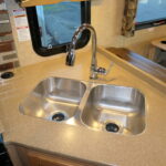 2016 Thor CHATEAU 31E Class-C, Sleeps-10, Bunks, Automatic Jacks-Thumbnail