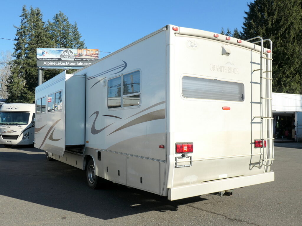 2004 Jayco GRANITE RIDGE 3100SS Class-C, Slide-Out, Clean * LOW MILES!-Image