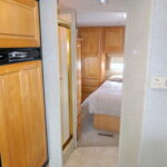 2004 Jayco GRANITE RIDGE 3100SS Class-C, Slide-Out, Clean * LOW MILES!-Thumbnail