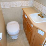 2004 Jayco GRANITE RIDGE 3100SS Class-C, Slide-Out, Clean * LOW MILES!-Thumbnail